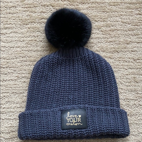 Love Your Melon Accessories - 🆕Love Your Melon Pom Beanie
